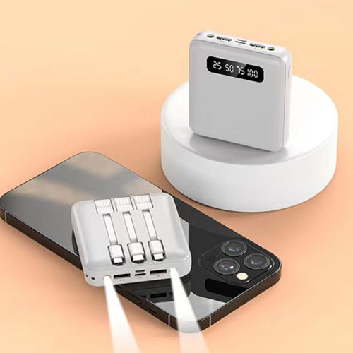 מטען לנייד 8.000 MAH כבלים מובנים מטען לנייד 8.000 MAH כבלים מובנים